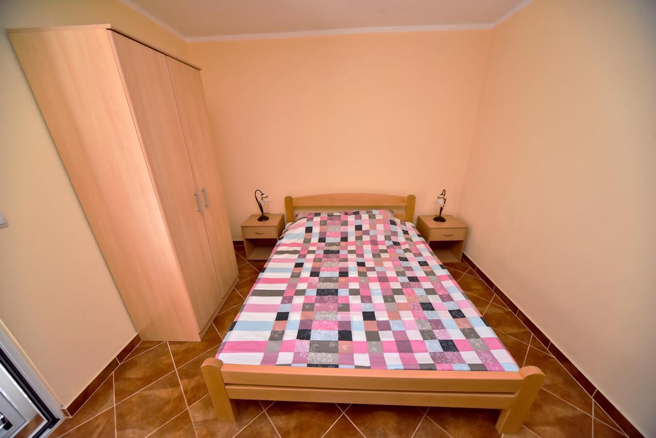 Apartmani Stanisic Čanj 외부 사진