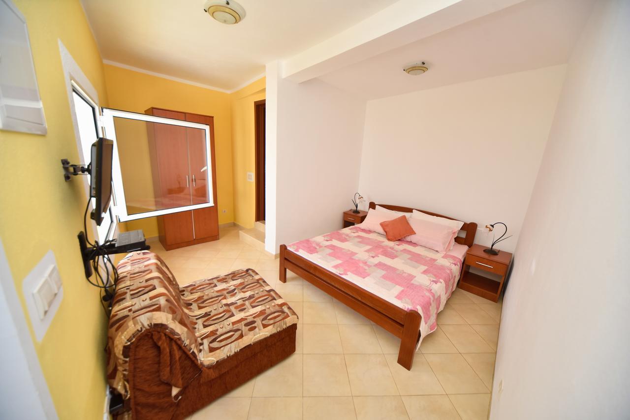 Apartmani Stanisic Čanj 외부 사진